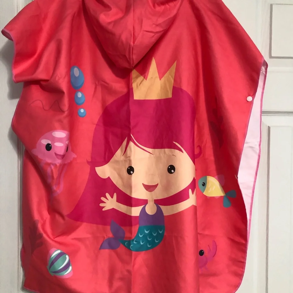 Beach towel microfiber towel cover‎ up with hood snap side closure mermaid NWOT